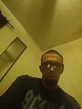 Nocturnal Eros online show from 10/16/25, 06:14