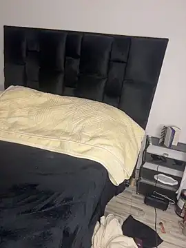 Viithoney online show from 02/06/26, 12:04