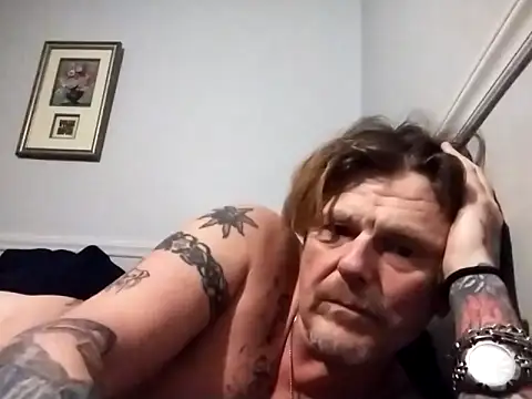 WiltedYeller online show from 03/11/26, 05:57