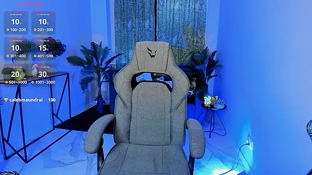 FlexyFox online show from 11/18/25, 07:13