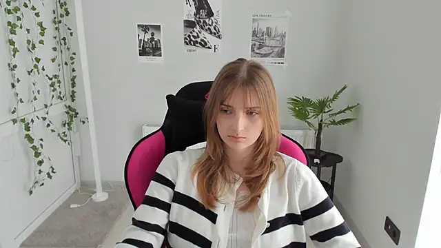 NeyliDream online show from 04/19/26, 12:48