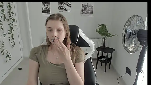 NeyliDream online show from 06/23/26, 01:20