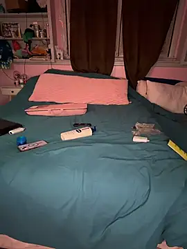 Snapshot of shortywidaphatty chatting on 12/02/25, 11:04 shortywidaphatty online show from 12/02/25, 11:04