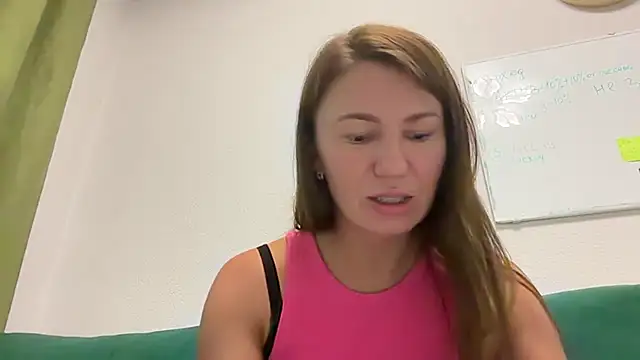 Caliraa online show from 07/10/26, 06:54