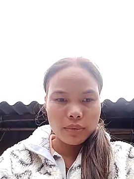 Huyen x online show from 12/04/25, 05:17