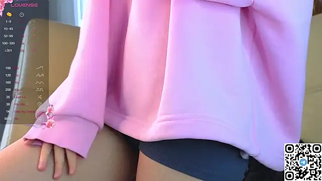 Succubelle online show from 10/27/25, 06:06