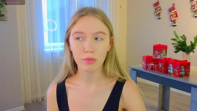 Succubelle online show from 12/19/25, 07:26