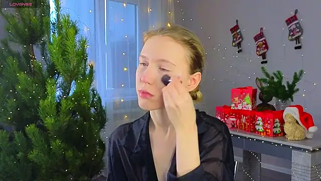 Succubelle online show from 12/21/25, 07:15