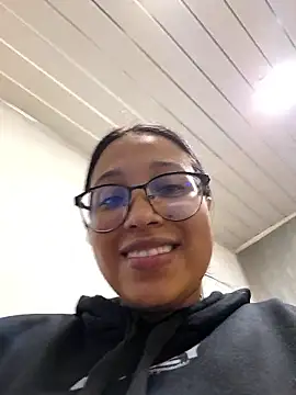 Snapshot of susan_mooree chatting on 01/06/26, 07:28 susan mooree online show from 01/06/26, 07:28