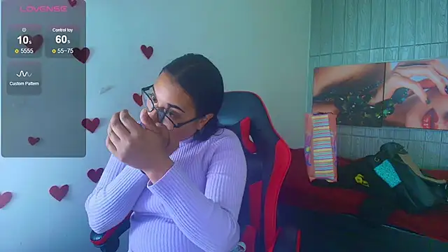 Snapshot of susan_mooree chatting on 02/19/26, 08:49 susan mooree online show from 02/19/26, 08:49