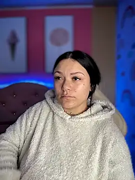 Megaan  More online show from 12/02/25, 01:44