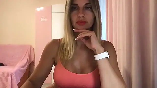KarelliaStar online show from 07/20/26, 05:15