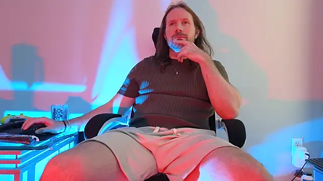 AlbinoAdonis online show from 09/20/25, 09:16