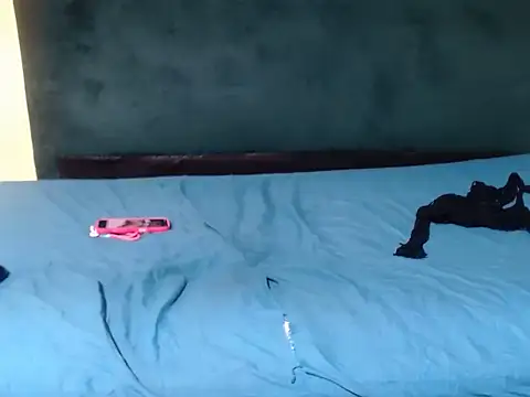 Freaky-Nicky18 online show from 11/06/25, 08:43