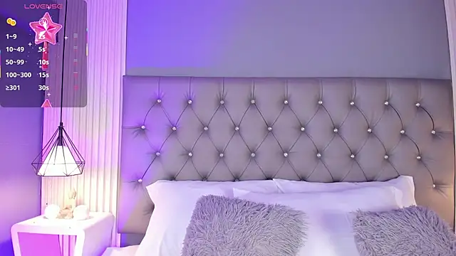 LunaBloomn online show from 02/21/26, 05:03