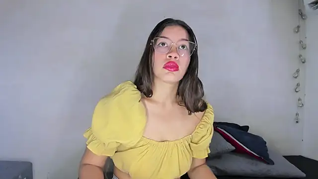 incogniitolove  online show from 04/04/26, 06:05