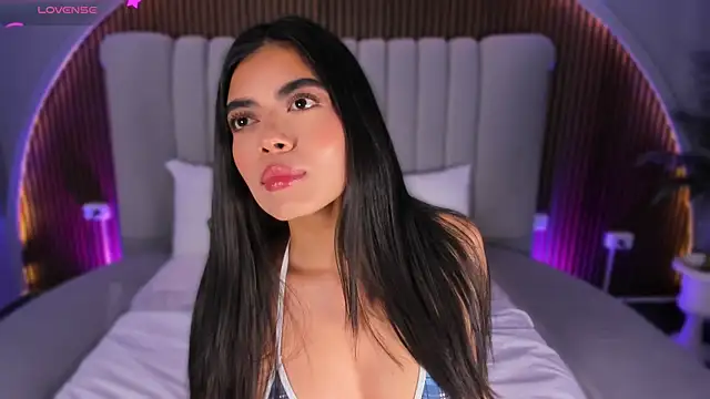 Isabellax21 online show from 07/15/26, 04:18