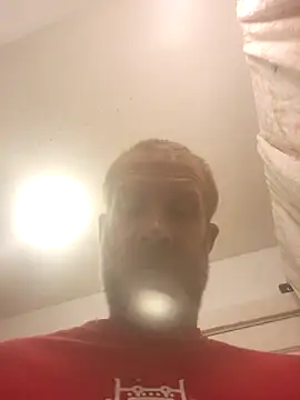 Mrdano0000 online show from 10/22/25, 03:40