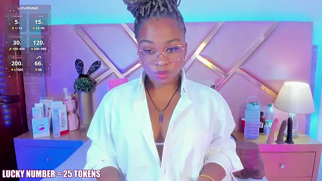 SophieSinclair online show from 03/28/26, 12:49