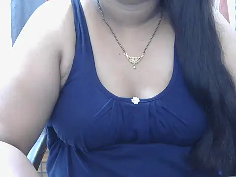 Snapshot of Nisha-telugu chatting on 06/02/26, 06:59 Nisha-telugu online show from 06/02/26, 06:59