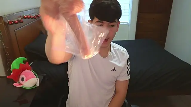 Snapshot of tightncuteass chatting on 11/11/25, 09:59 tightncuteass online show from 11/11/25, 09:59