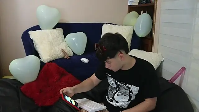 Snapshot of tightncuteass chatting on 02/10/26, 02:48 tightncuteass online show from 02/10/26, 02:48