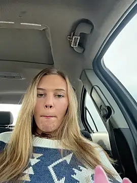 AllesandraLove online show from 11/24/25, 03:56