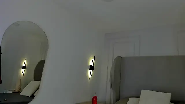 Dream nena online show from 09/21/25, 04:25