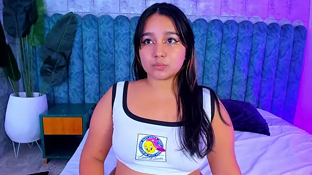 IvannaaVega online show from 09/23/25, 05:10