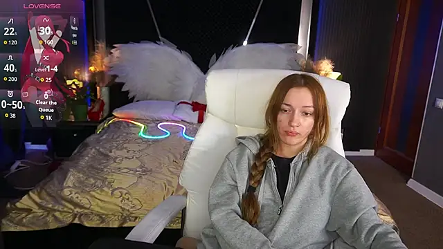 FoxyMayy online show from 04/16/26, 02:07