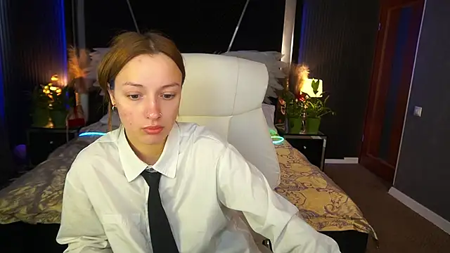 FoxyMayy online show from 05/02/26, 12:43