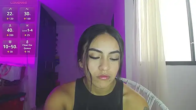 Leslie Bussh  online show from 05/27/26, 02:47