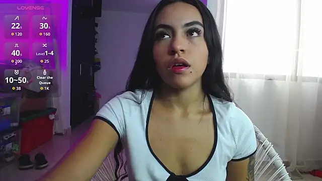 Leslie Bussh  online show from 06/09/26, 03:34