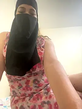 Snapshot of Wild-Nayra chatting on 09/15/25, 12:32 Wild-Nayra online show from 09/15/25, 12:32