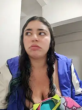 Bagiolett online show from 04/17/26, 07:17