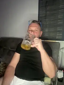 niezlomny75 online show from 09/17/25, 07:26