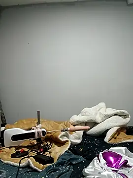 ZARAY 1118 online show from 04/08/26, 01:38