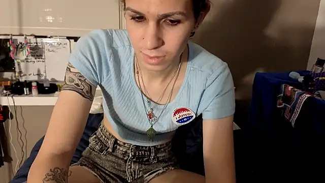 cuddlyavenue online show from 11/05/25, 02:11