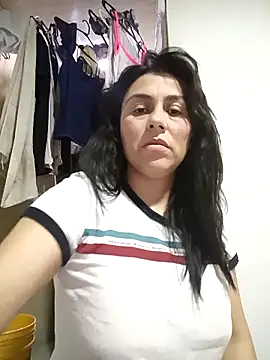 vanessa-titisM online show from 12/14/25, 01:33