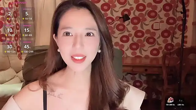 miss-lin online show from 10/18/25, 02:18