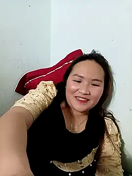 Snapshot of Tamara-a chatting on 02/05/26, 01:27 Tamara-a online show from 02/05/26, 01:27