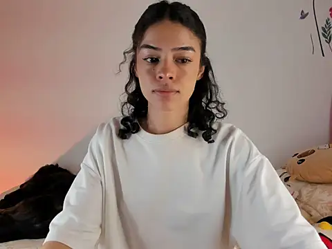 maddy parker   online show from 03/11/26, 09:54