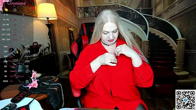 Nina Devillle online show from 03/01/26, 12:23