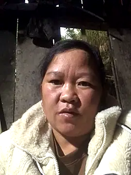 riso-00 online show from 11/21/25, 10:25