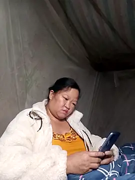 riso-00 online show from 12/16/25, 02:55