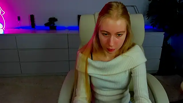Alina Blonde online show from 10/26/25, 06:52