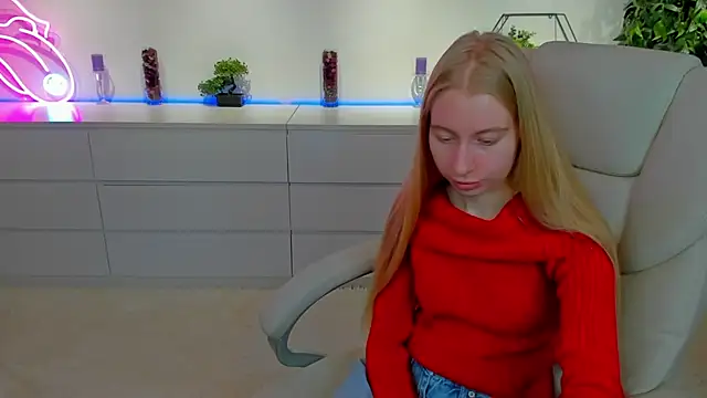 Alina Blonde online show from 11/01/25, 06:37