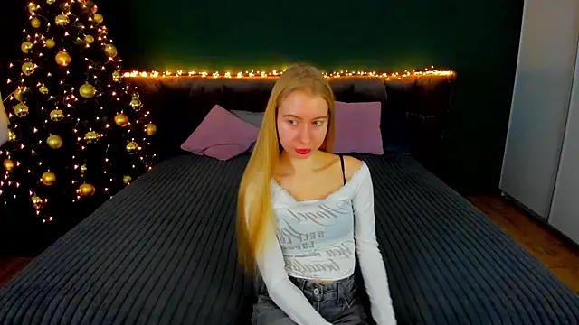 Alina Blonde online show from 12/04/25, 06:34