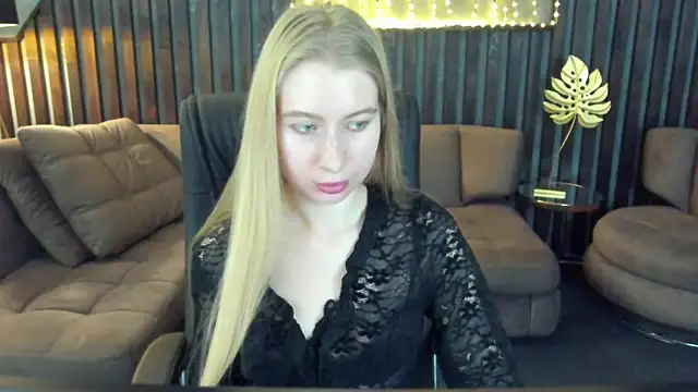 Alina Blonde online show from 03/28/26, 06:35