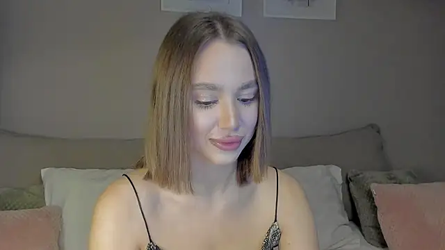 Stefa Evans online show from 10/28/25, 06:43